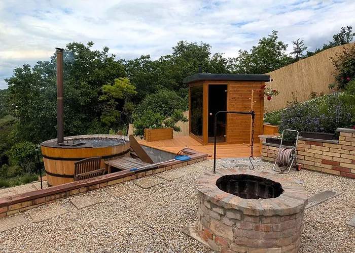 In 44893 בית נופש