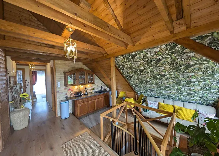 In 44893 בית נופש