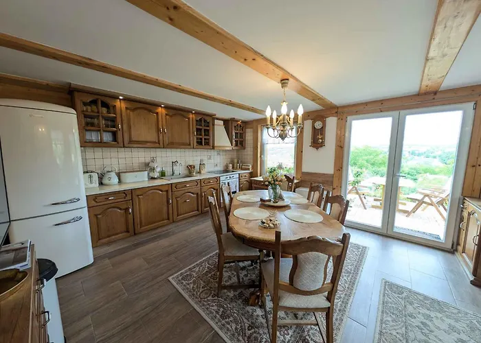 Сasa de vacaciones In 44893 *